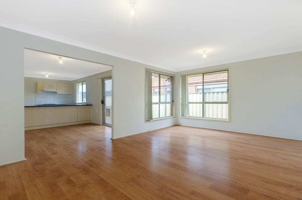 7 Selwyn Grove, HORSLEY NSW 2530, Horsley - Thumbnail 2
