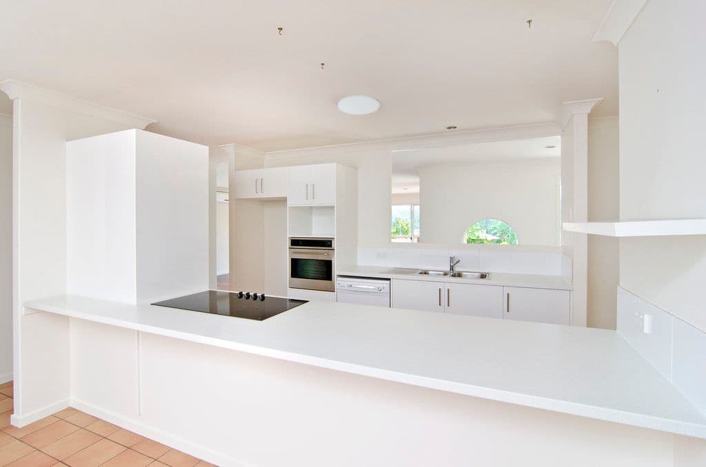 85 Clives Circuit, CURRUMBIN WATERS QLD 4223, Currumbin Waters - Thumbnail 8