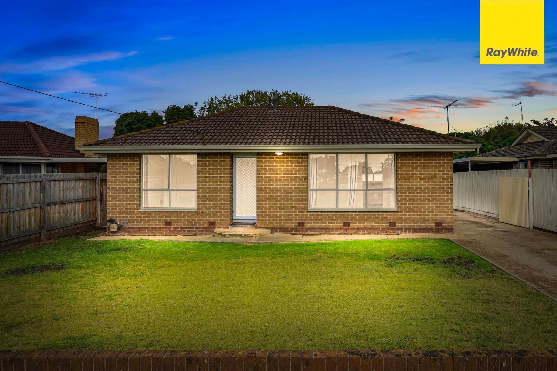 107 Station Road, Melton South VIC 3338, Melton South - Thumbnail 2