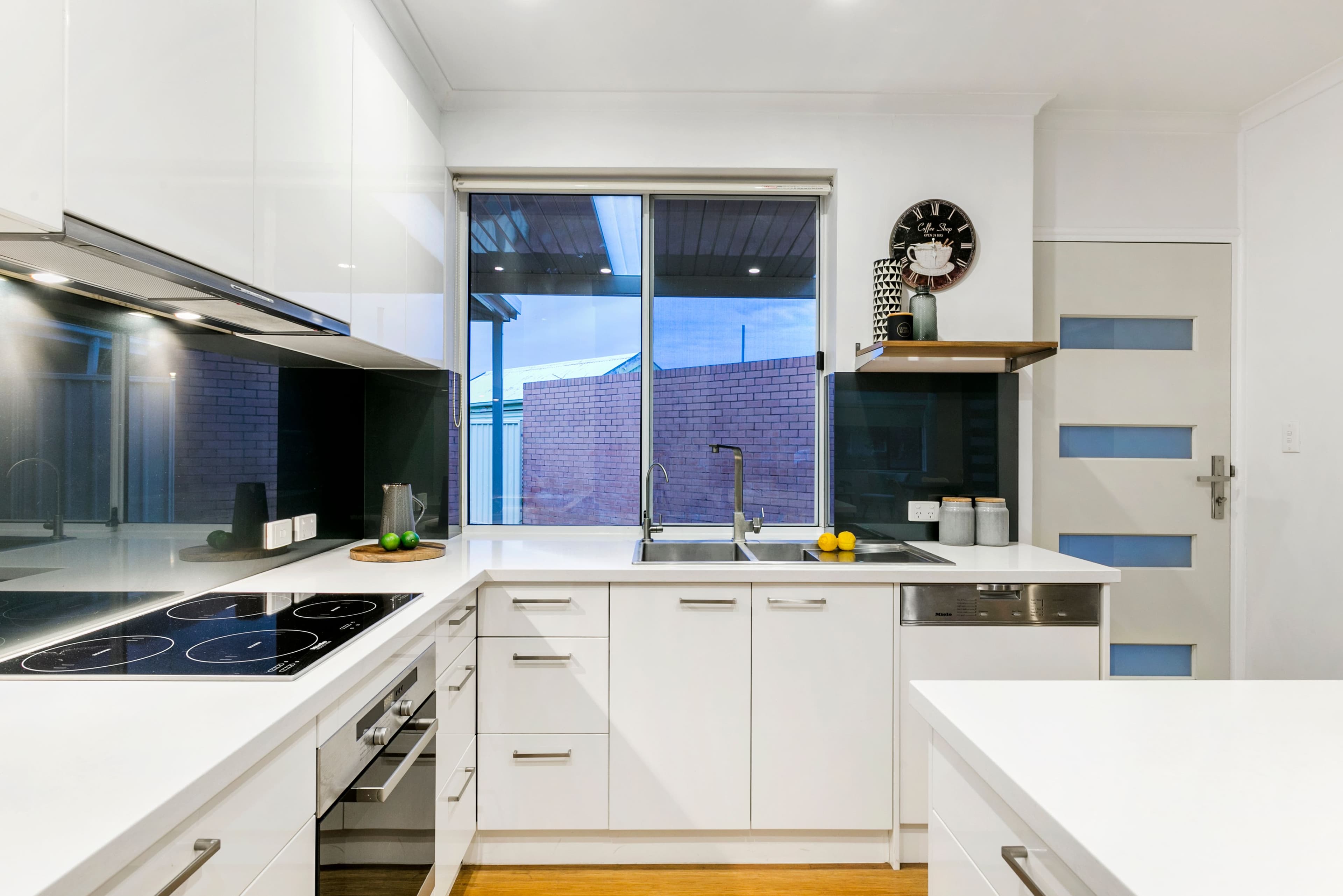 13 Coventry Street, Brighton SA 5048, Brighton - Thumbnail 4