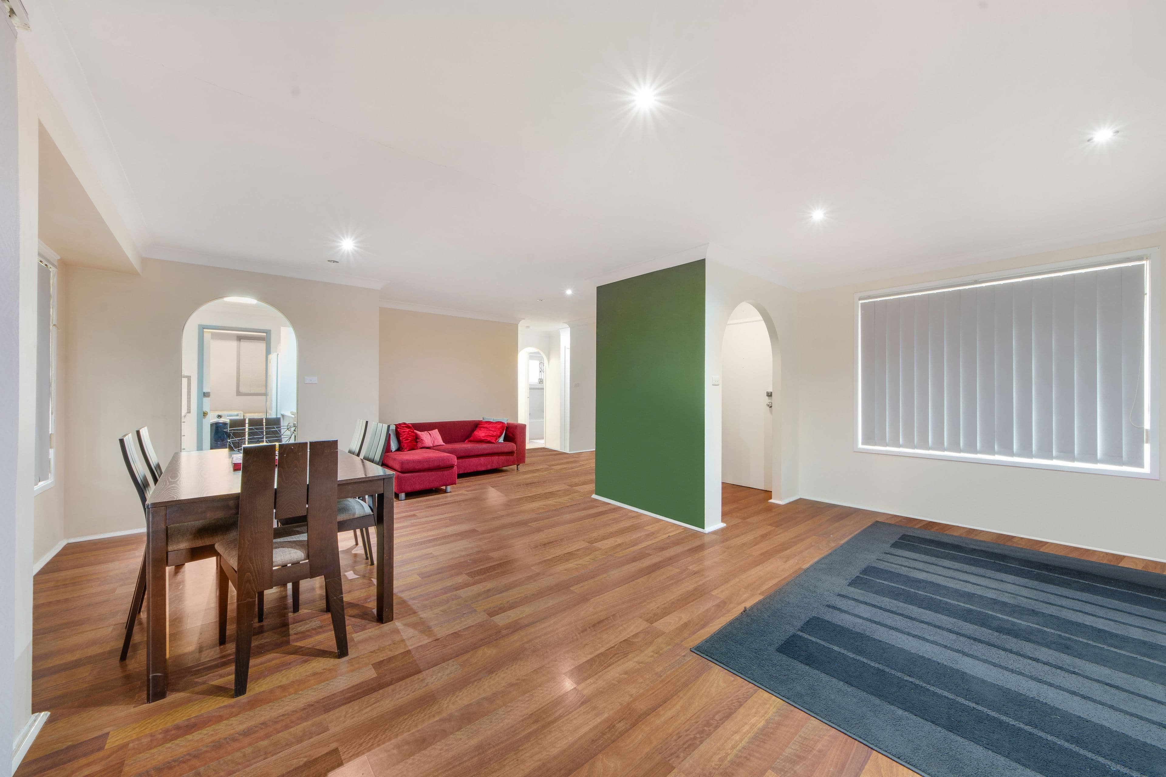 64 Central Park Drive, Bow Bowing - Thumbnail 3