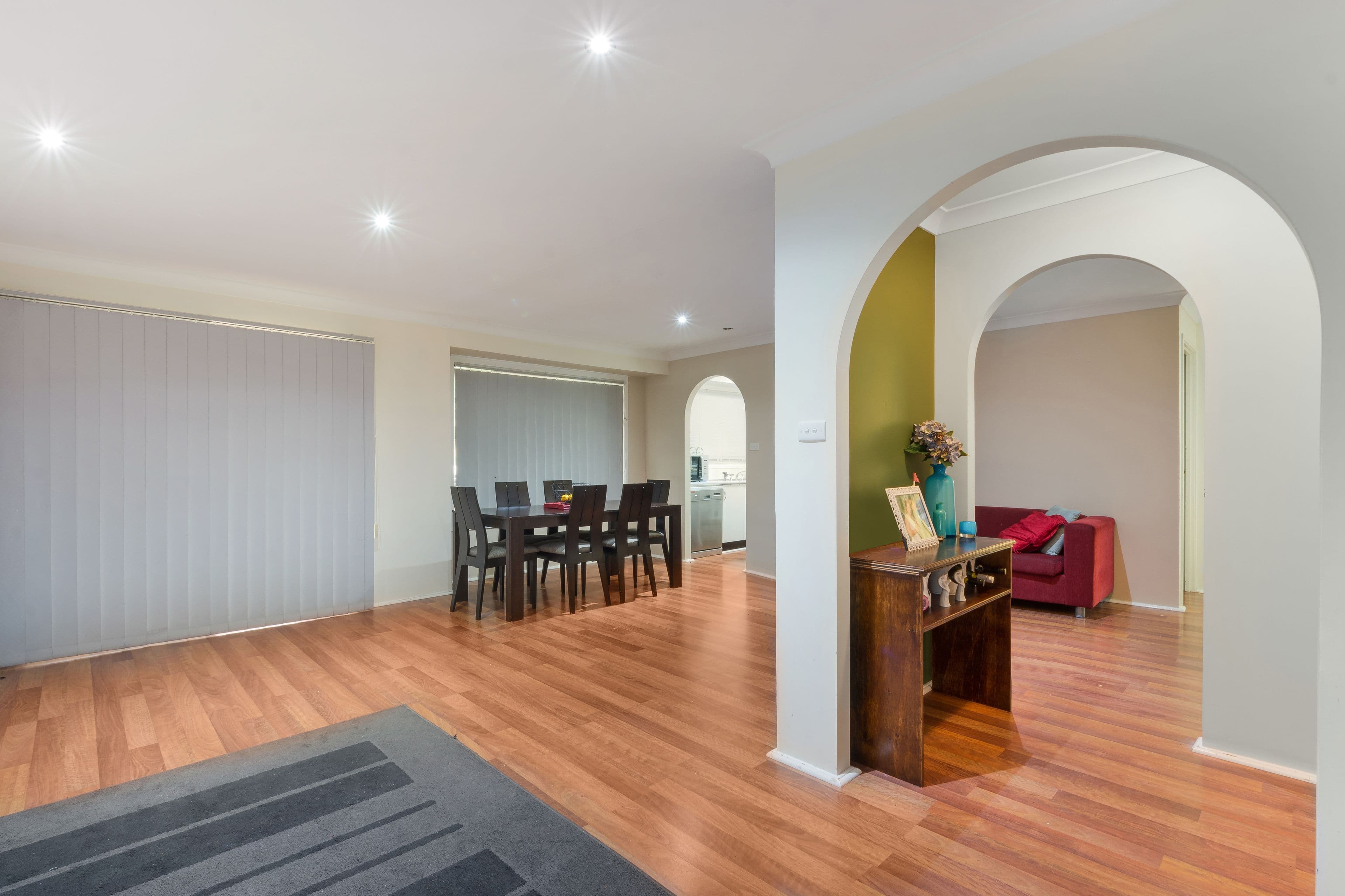 64 Central Park Drive, Bow Bowing - Thumbnail 4