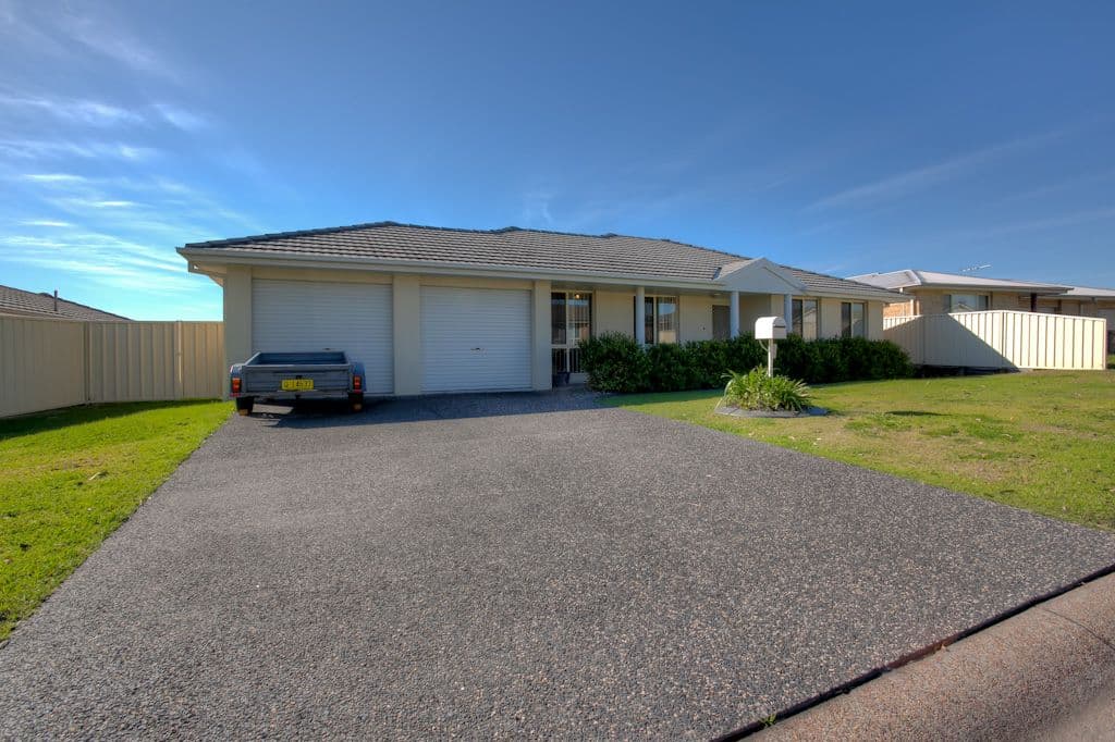 13 Karong Avenue, MARYLAND NSW 2287, Maryland - Thumbnail 2