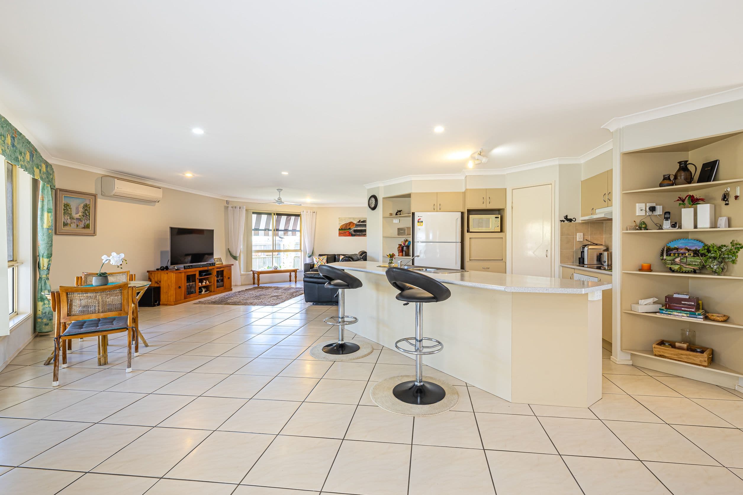 263 Bestmann Road, Sandstone Point QLD 4511, Sandstone Point - Thumbnail 3