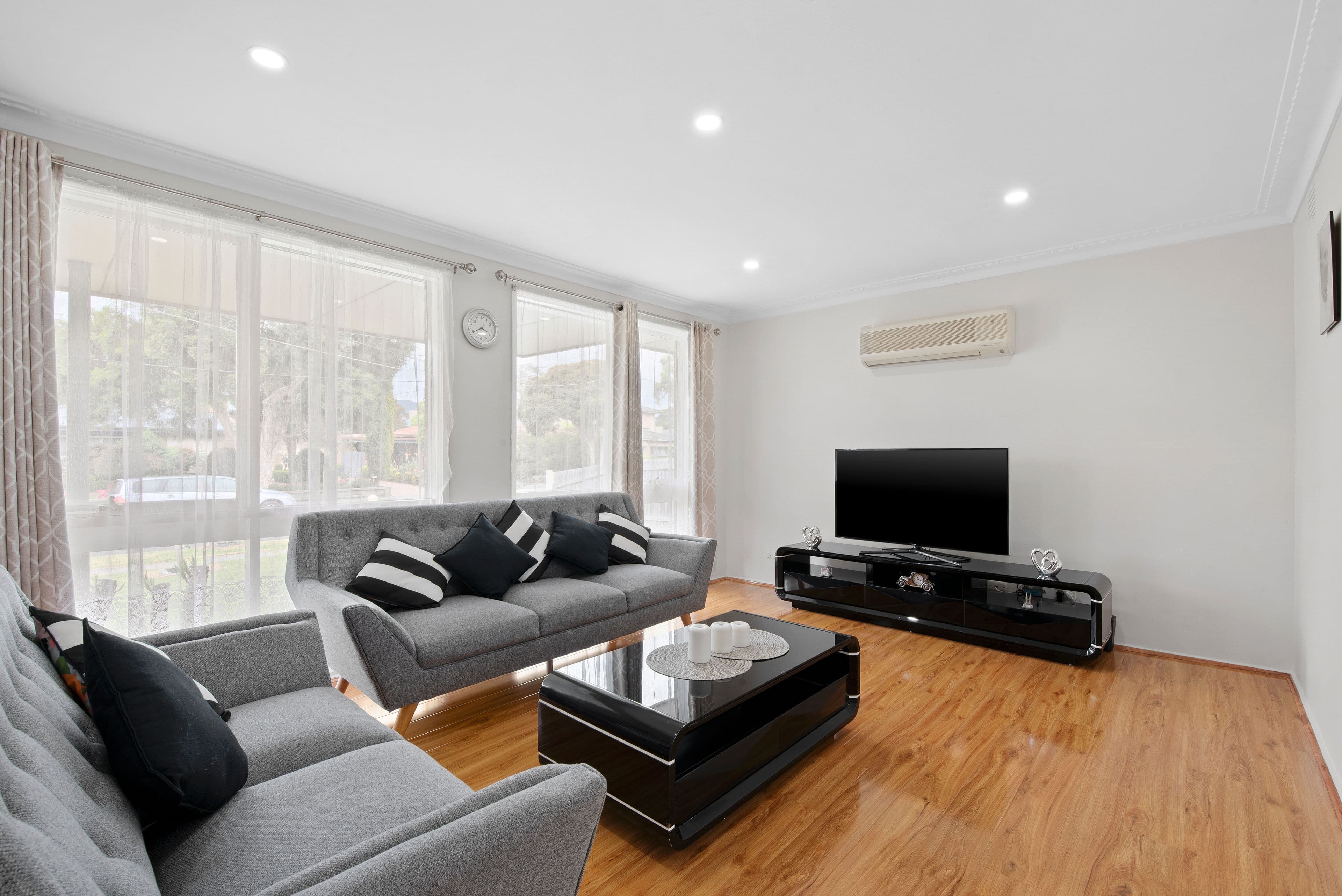 66 Farnham Road, Bayswater VIC 3153, Bayswater - Thumbnail 2