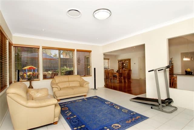 17  Forest Crescent, BEAUMONT HILLS NSW 2155, Beaumont Hills - Thumbnail 7