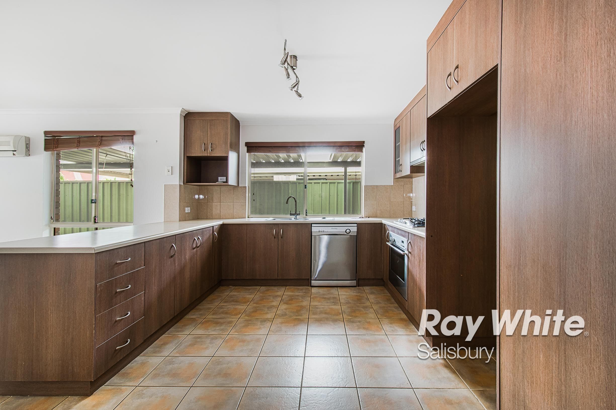 6 Compton Street, Salisbury North SA 5108, Salisbury North - Thumbnail 4