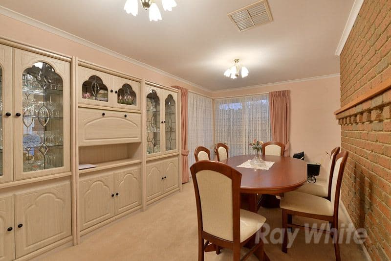 24 Laanecoorie Drive, LYSTERFIELD VIC 3156, Lysterfield - Thumbnail 3