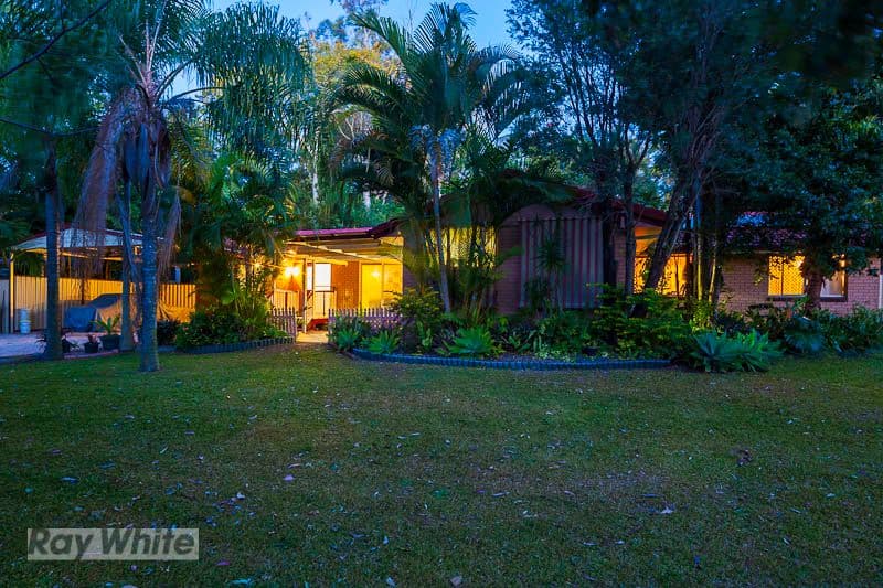 20 Kalmia Drive, REDLAND BAY QLD 4165, Redland Bay - Thumbnail 6