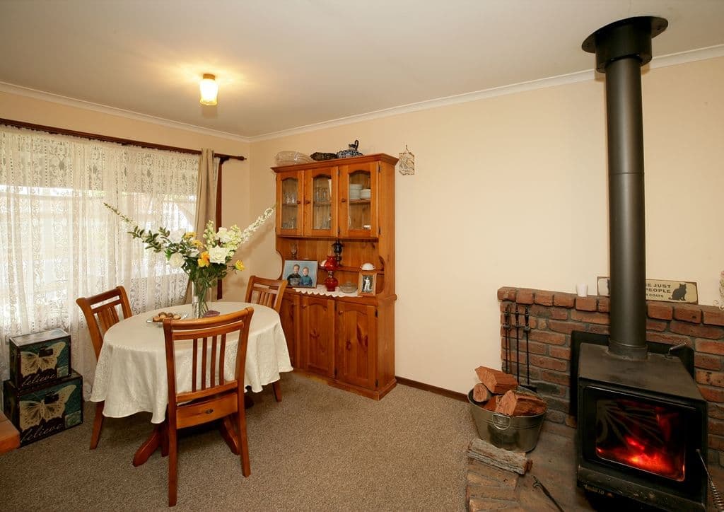 6 Ontario Drive, Lake Albert NSW 2650, Lake Albert - Thumbnail 3