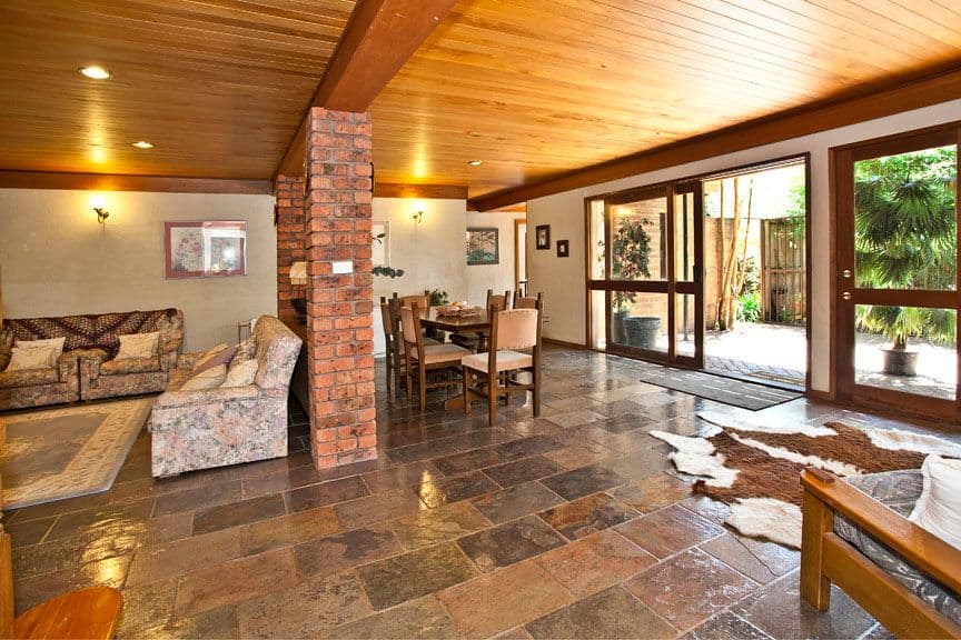 4 Alimar Road, GLEN WAVERLEY VIC 3150, Glen Waverley - Thumbnail 2
