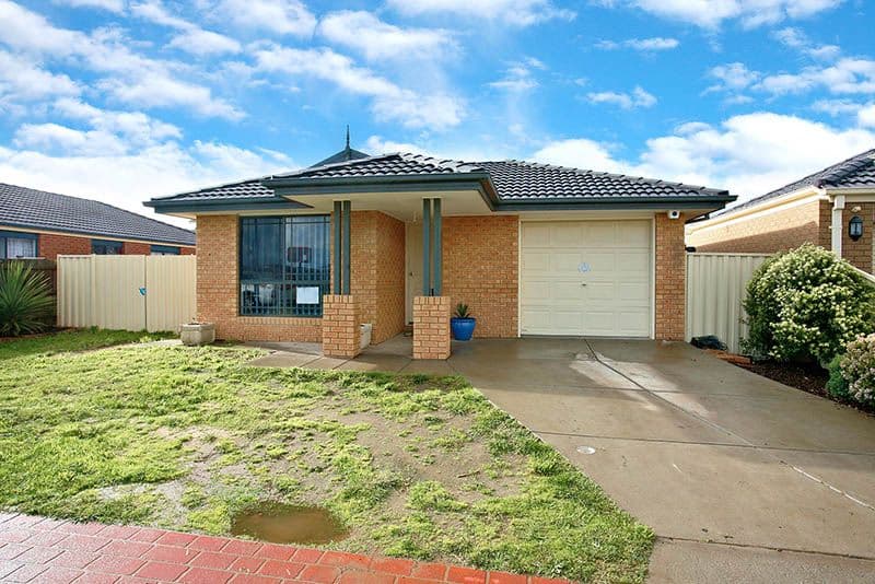 30 finchley park Crescent, TARNEIT VIC 3029, Tarneit - Image 1