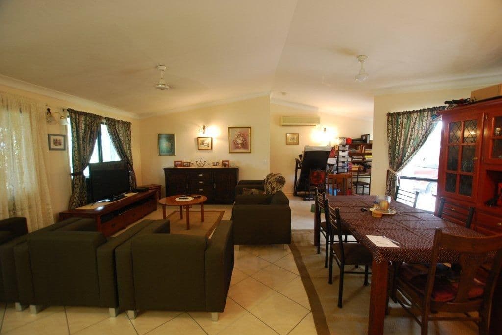 10 Hillcrest Crescent, EIMEO QLD 4740, Eimeo - Thumbnail 6