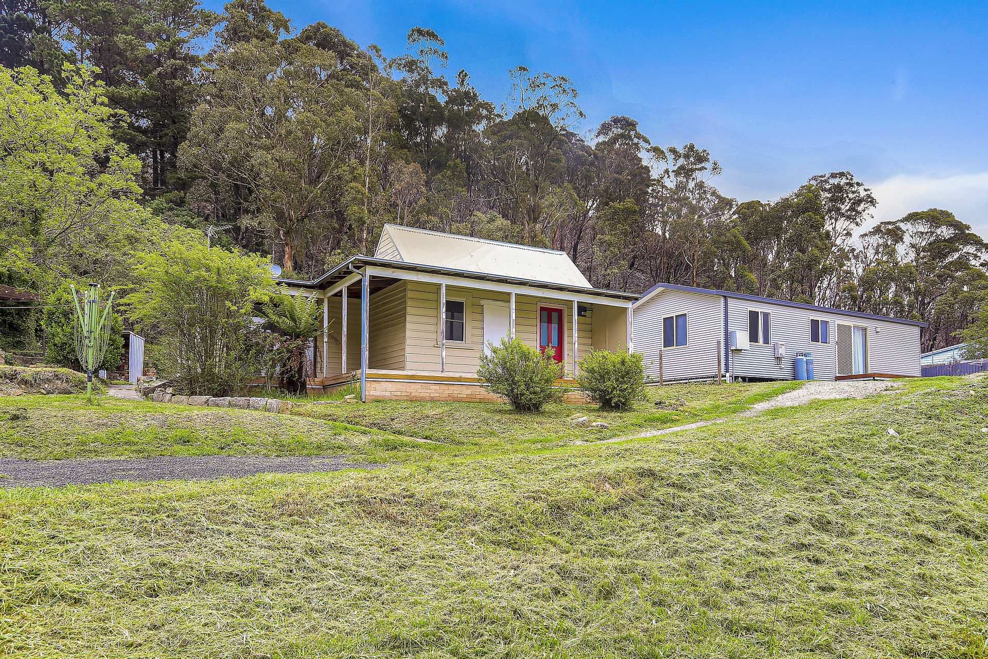 8 Berry Street, Lithgow NSW 2790, Lithgow - Image 1