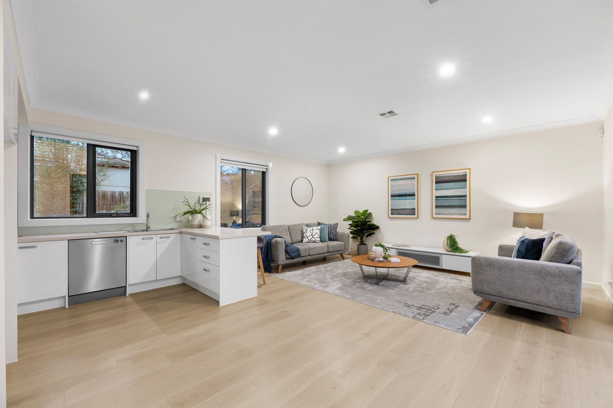42 Eley Road, Burwood VIC 3125, Burwood - Thumbnail 3