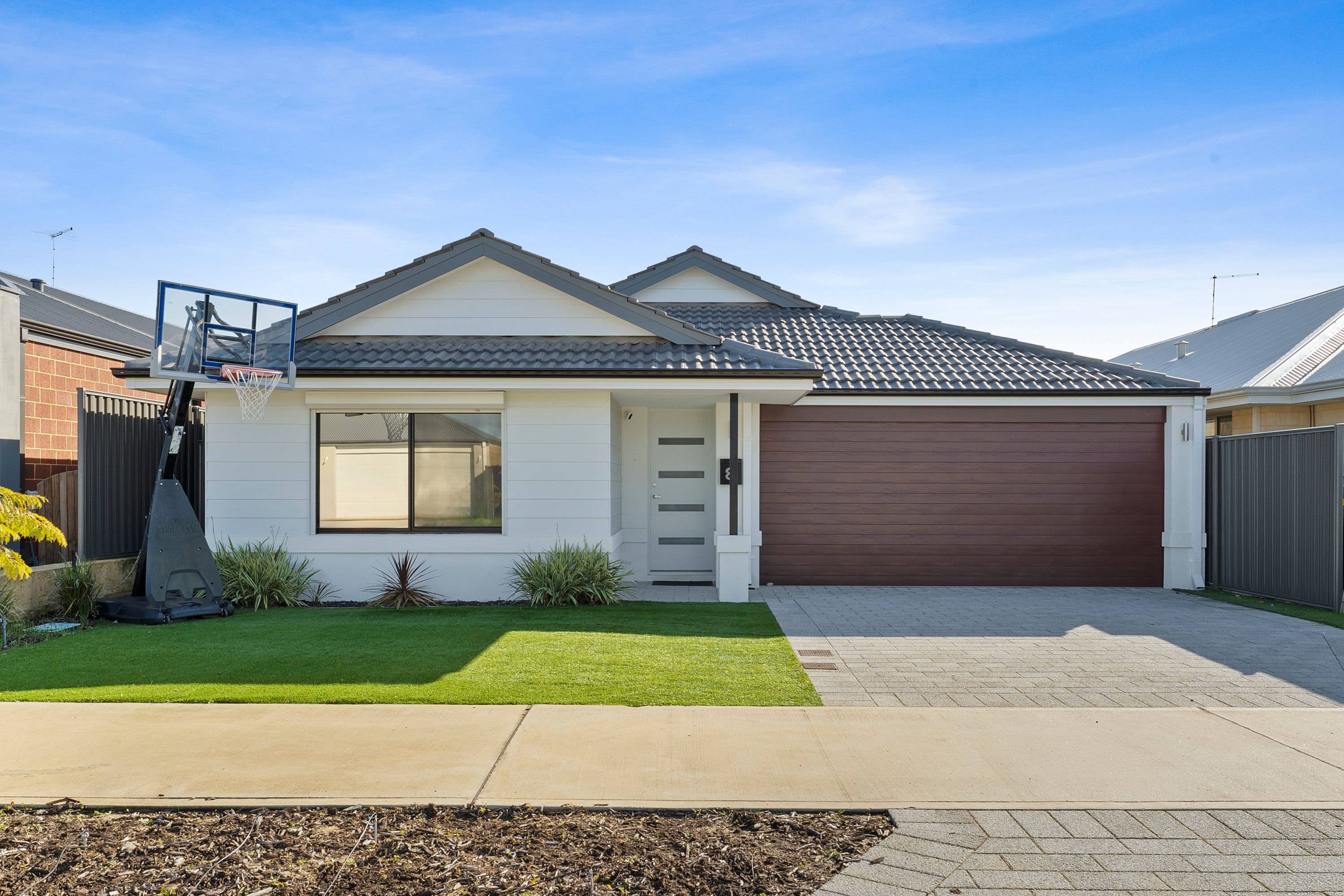 8 Variegate Road, Baldivis WA 6171, Baldivis - Thumbnail 2