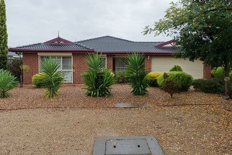 14 Fleetwood Circuit, MELTON WEST VIC 3337, Melton West - Thumbnail 2