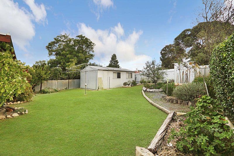 33 Gilbert Street, HAMLEY BRIDGE SA 5401, Hamley Bridge - Image 1