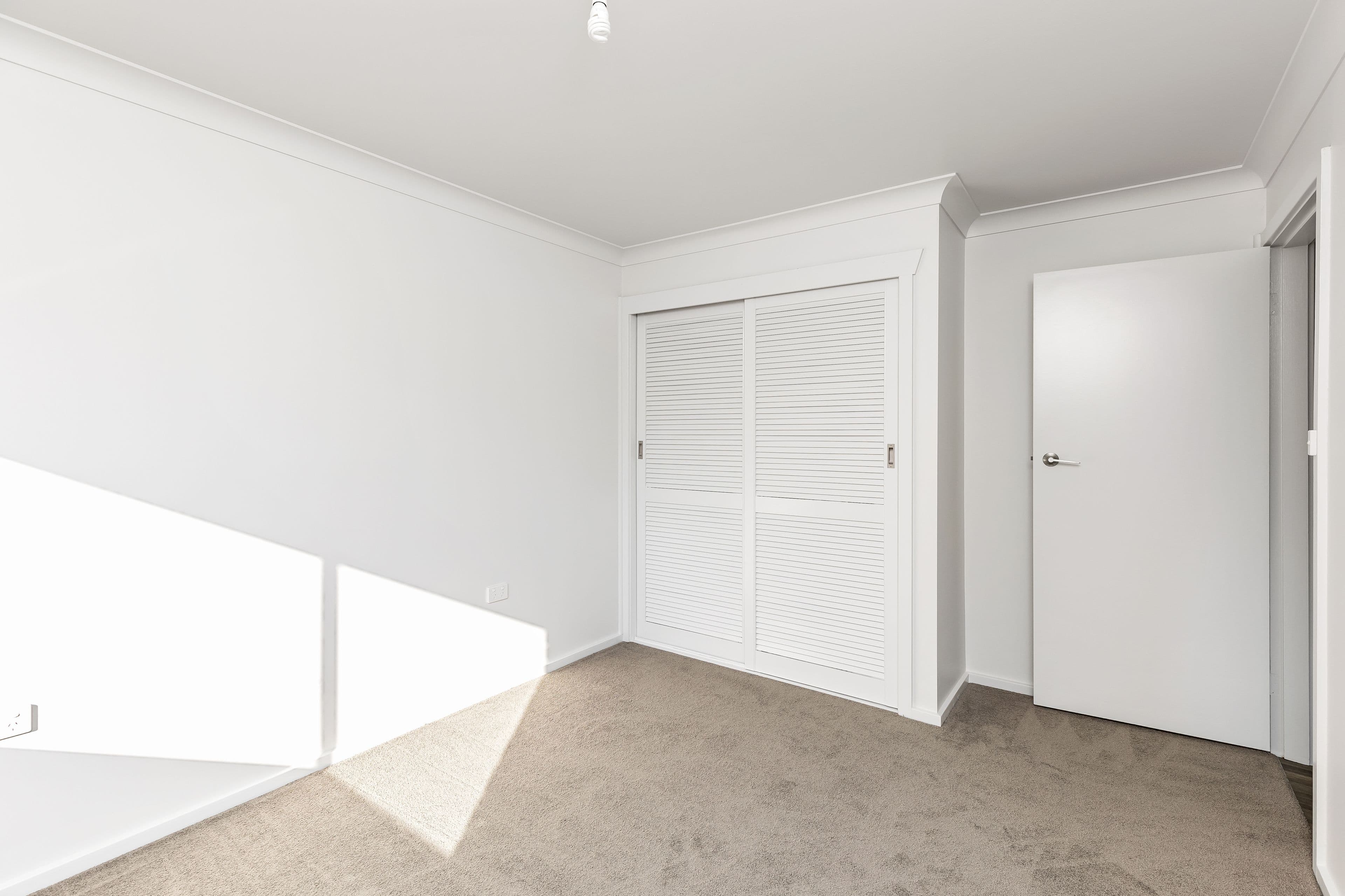 61 Huthwaite Street, Mount Austin NSW 2650, Mount Austin - Thumbnail 6