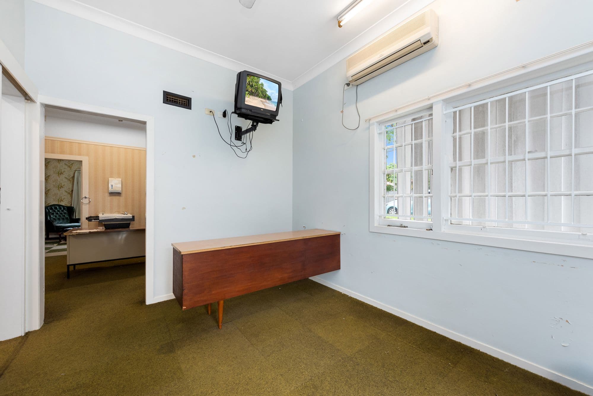 223 Coopers Camp Road, Ashgrove QLD 4060, Ashgrove - Thumbnail 2
