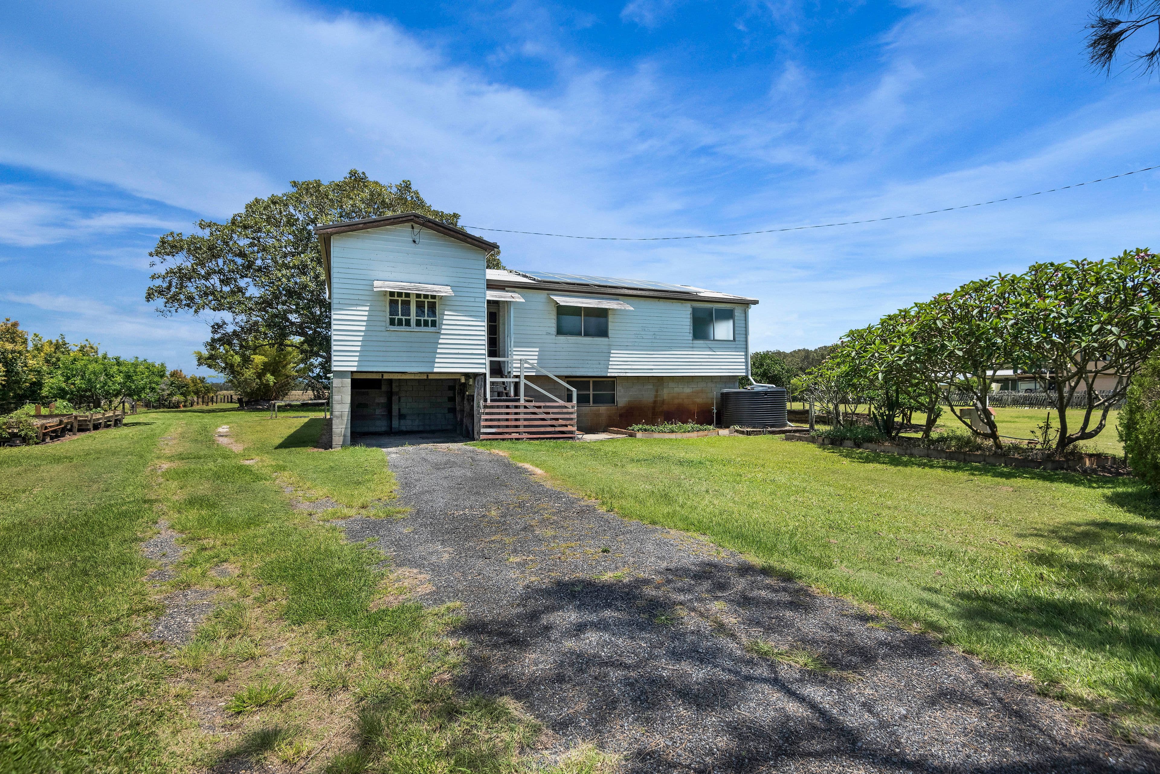188 Tweed Coast Road, Chinderah - Thumbnail 2