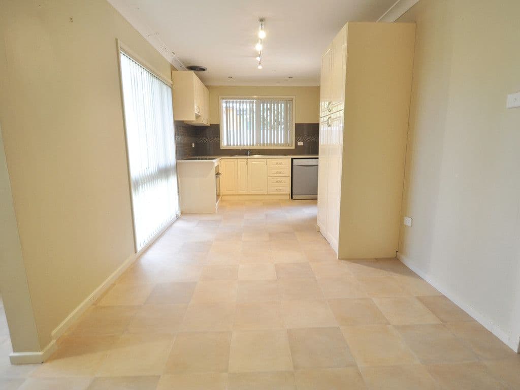 49 Percy Street, Junee NSW 2663, Junee - Thumbnail 3