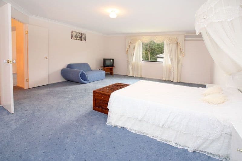 72 Ardes Street, CHAPEL HILL QLD 4069, Chapel Hill - Thumbnail 8