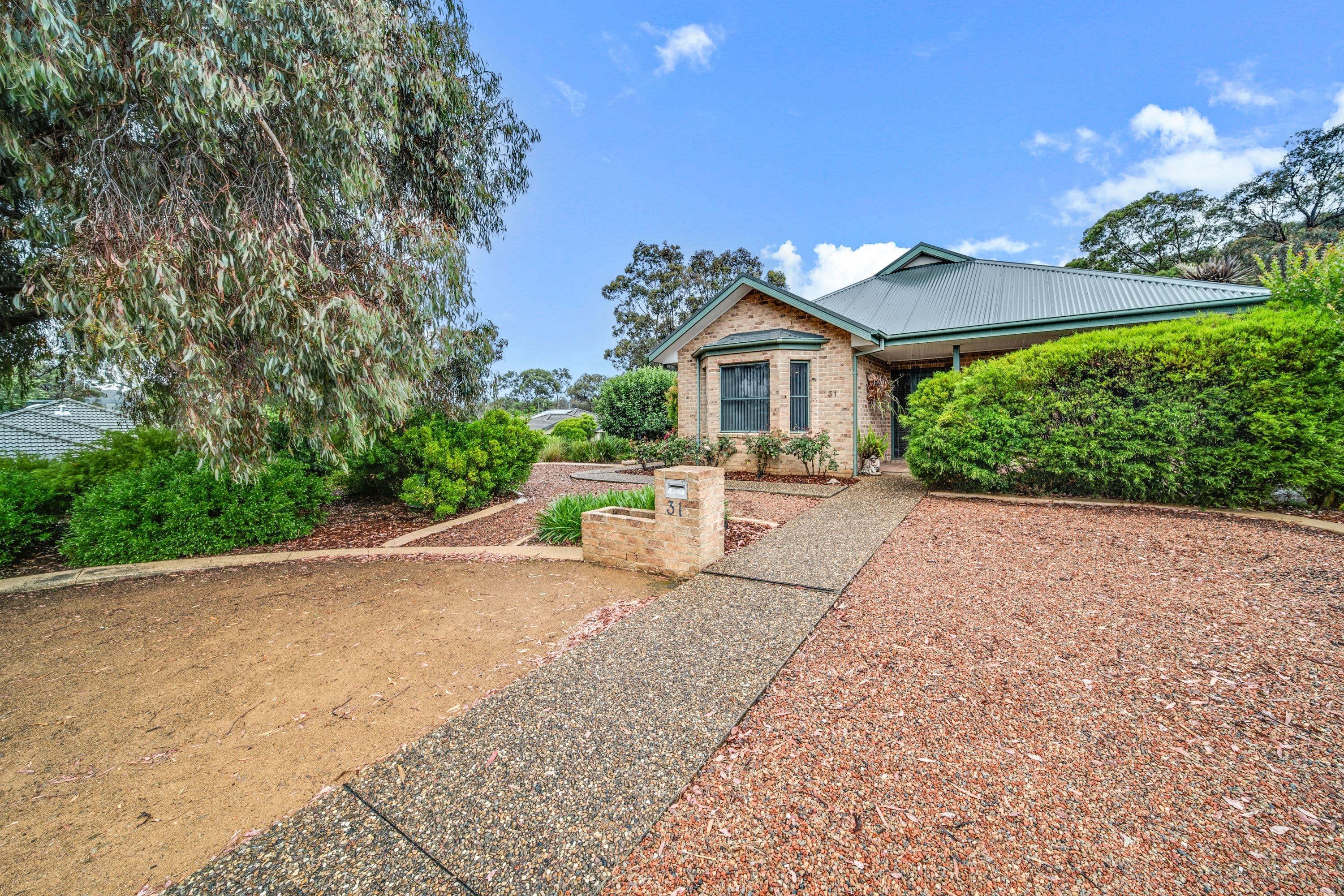 31 Macadamia Close, Jerrabomberra NSW 2619, Jerrabomberra - Image 1