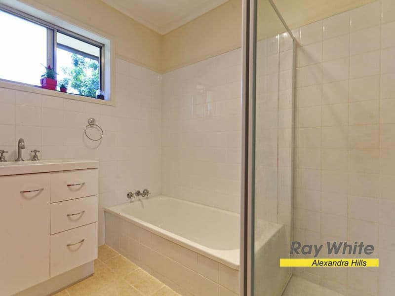 246 Finucane Road, ALEXANDRA HILLS QLD 4161, Alexandra Hills - Thumbnail 5