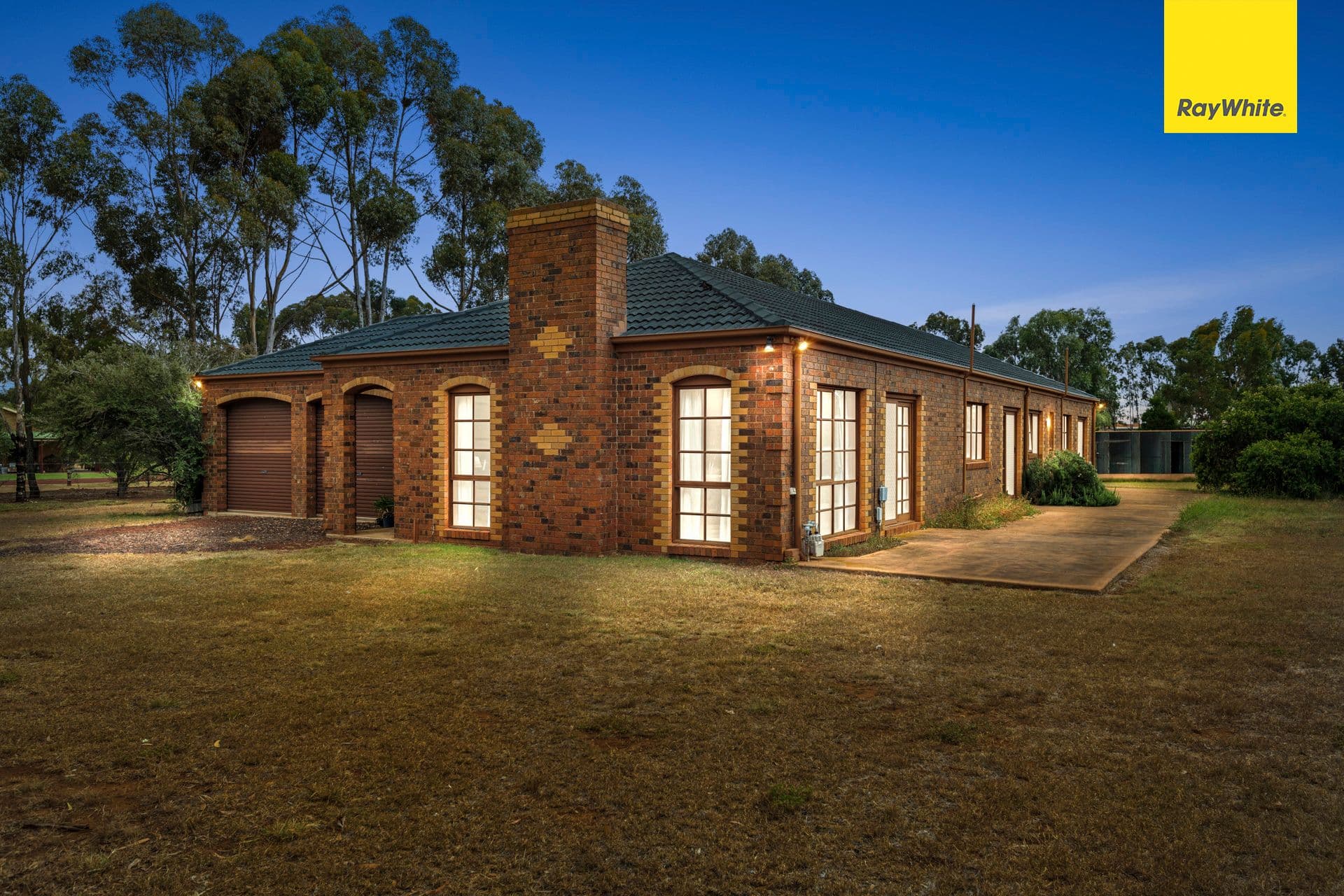 12 Knox Court, Kurunjang VIC 3337, Kurunjang - Thumbnail 2