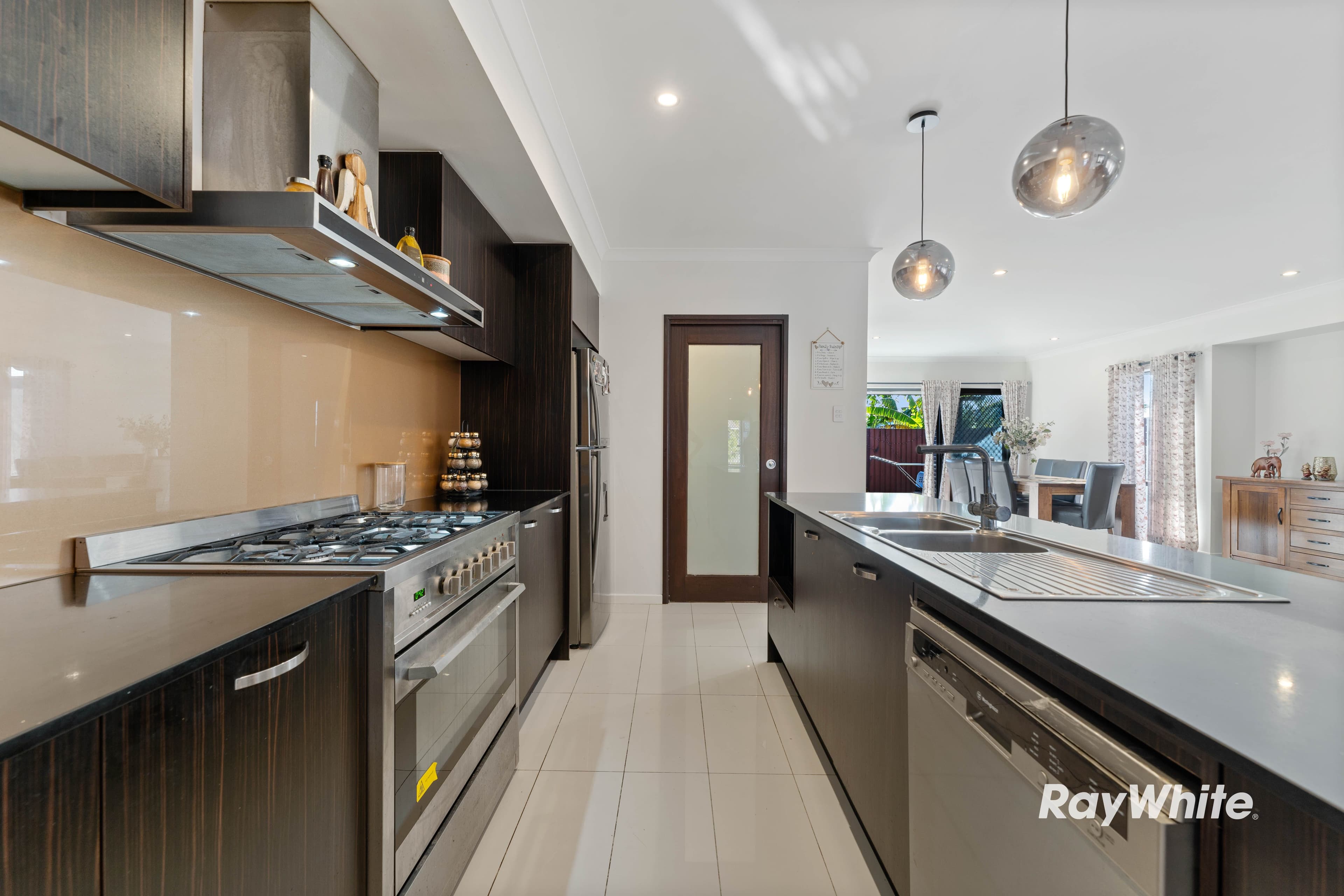 15 Valley View Parade, Korumburra VIC 3950, Korumburra - Thumbnail 4