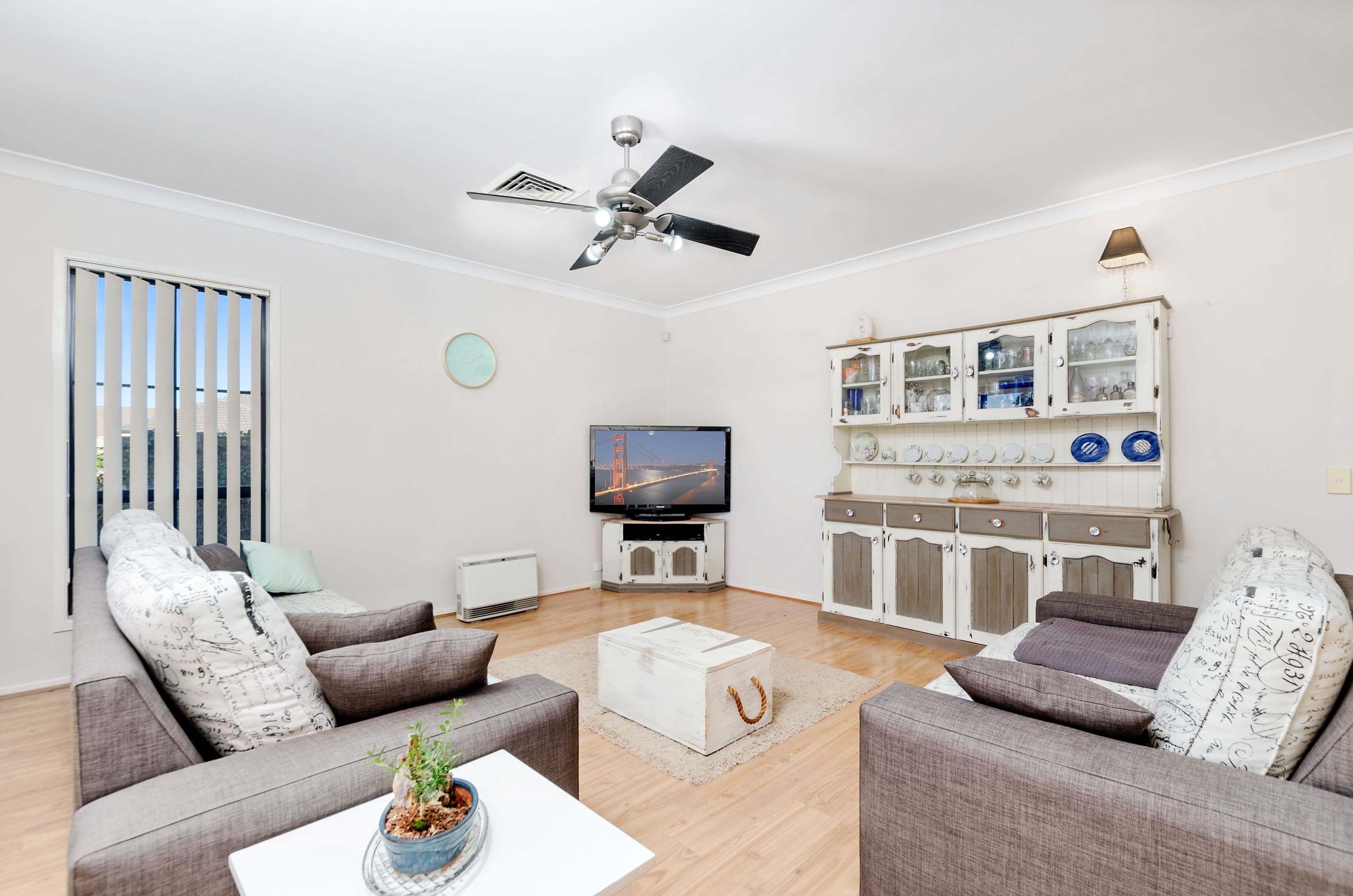 1 Ashwood Place, Horsley - Thumbnail 4