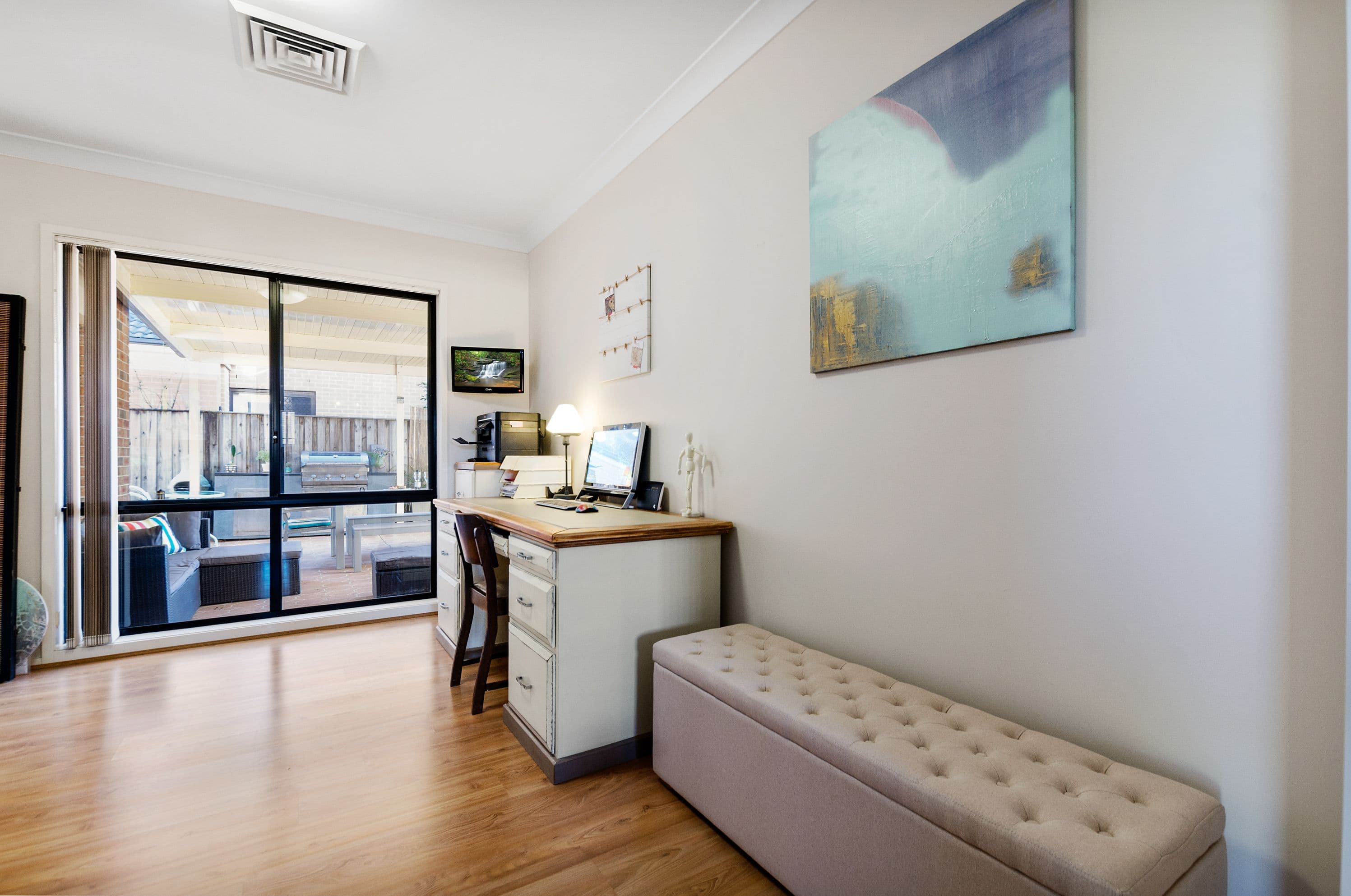 1 Ashwood Place, Horsley - Thumbnail 5