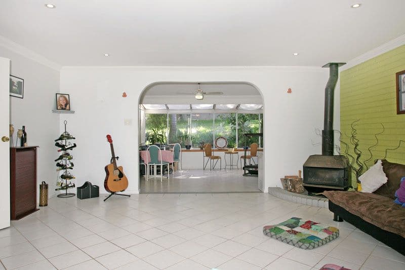 41 Margherita Avenue, BATEAU BAY NSW 2261, Bateau Bay - Thumbnail 2