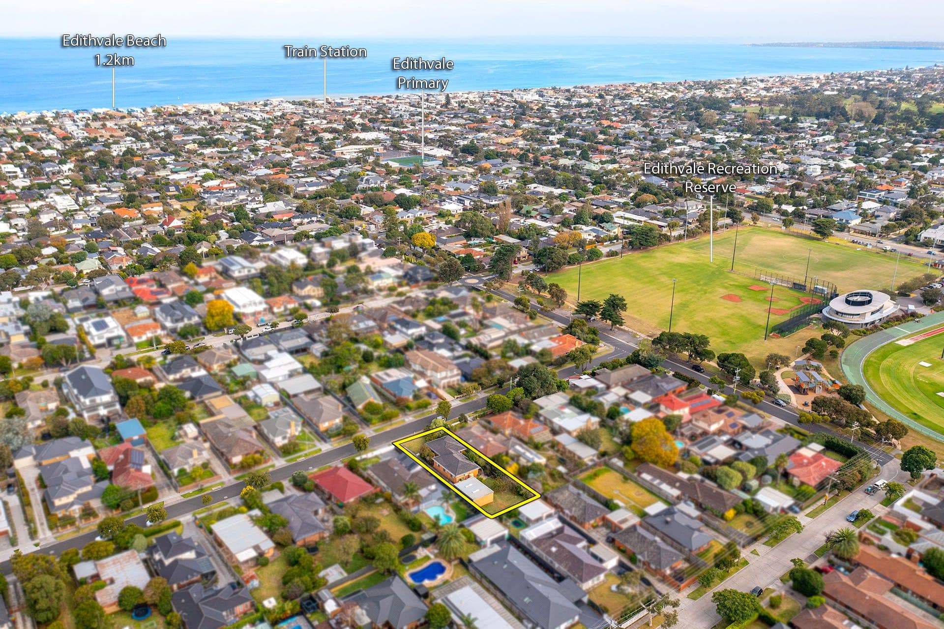 7 Randall Avenue, Edithvale VIC 3196, Edithvale - Thumbnail 3