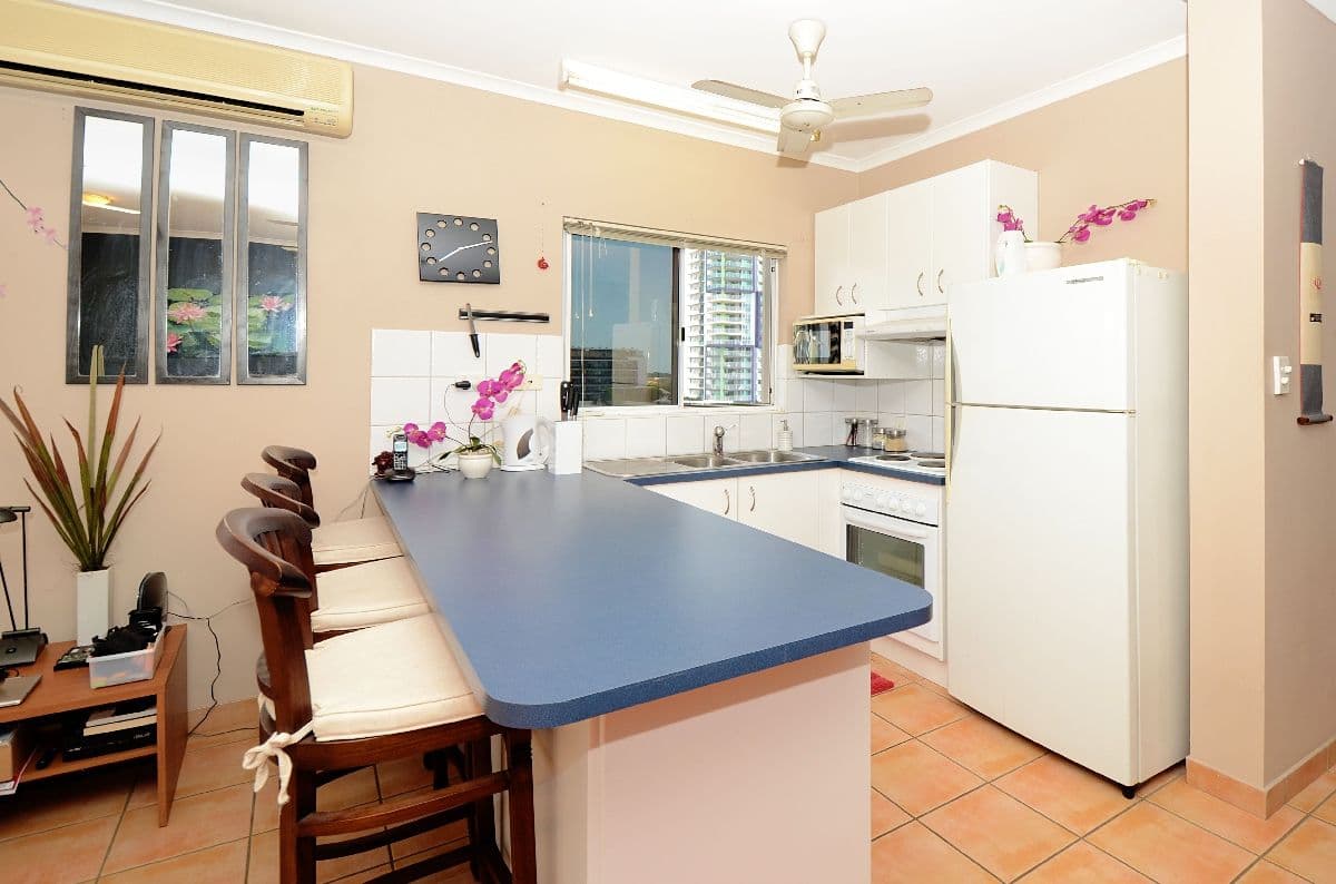 28 Woods Street, DARWIN NT 0800, Darwin City - Thumbnail 2