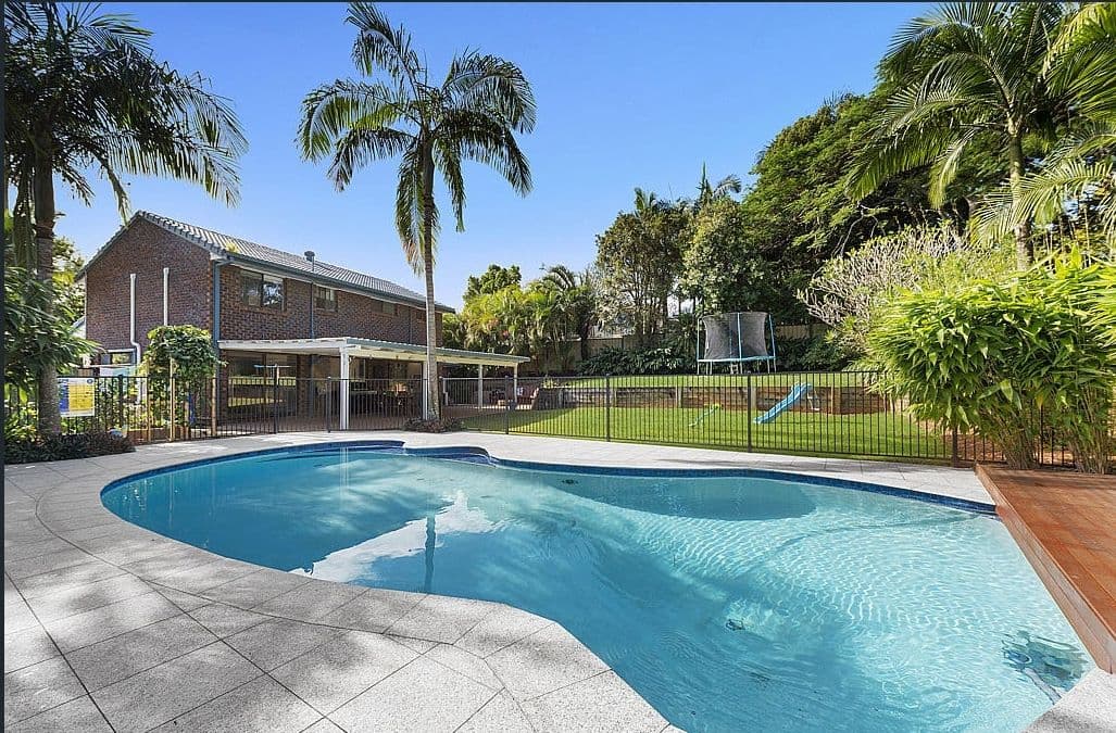 32 Whitian Drive, Carrara QLD 4211, Carrara - Thumbnail 2