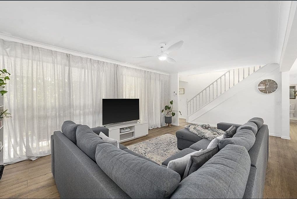 32 Whitian Drive, Carrara QLD 4211, Carrara - Thumbnail 5