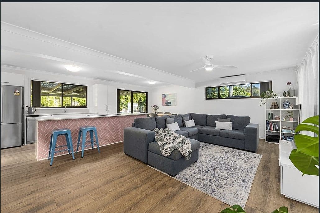 32 Whitian Drive, Carrara QLD 4211, Carrara - Thumbnail 6