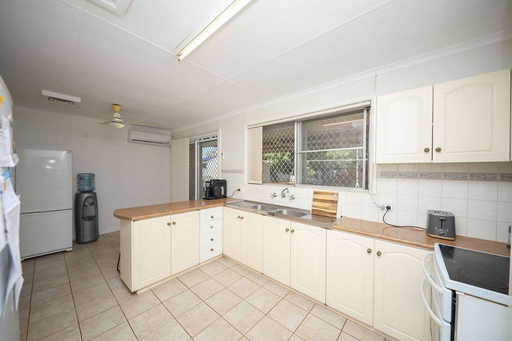 27 Hunt Way, Bulgarra WA 6714, Bulgarra - Thumbnail 2