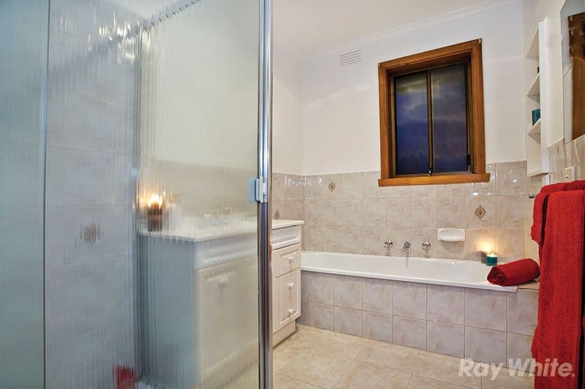 4 Padua Court, GLEN WAVERLEY VIC 3150, Glen Waverley - Thumbnail 7
