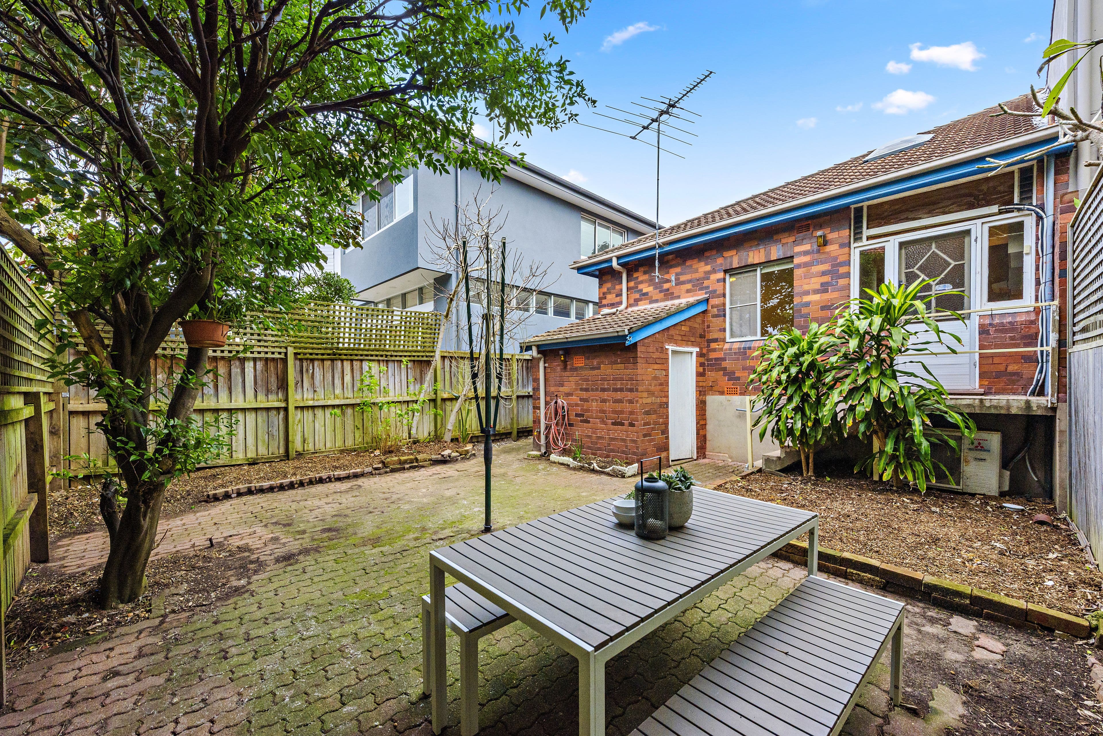 9 Oakley Road, North Bondi NSW 2026, North Bondi - Thumbnail 4