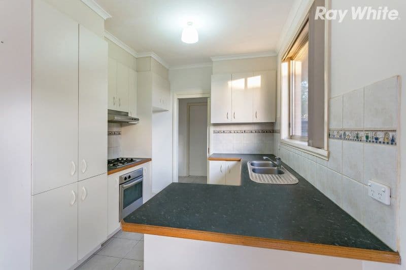 18 Vincent Crescent, Noble Park VIC 3174, Noble Park - Thumbnail 3