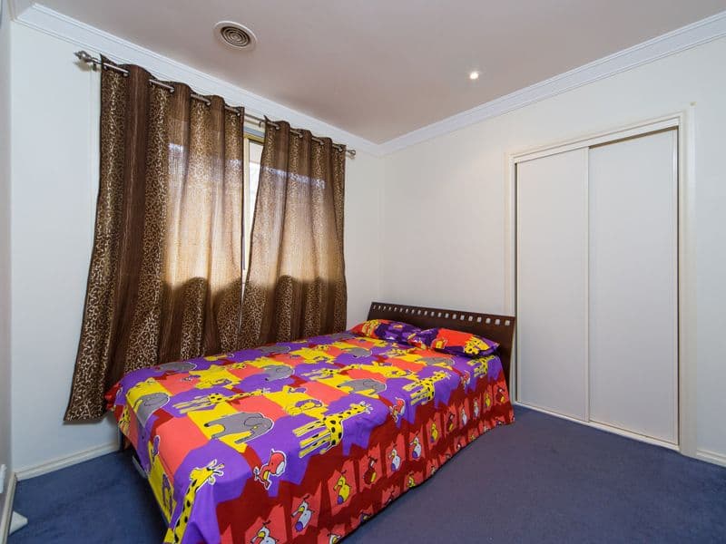 10 HORTON Drive, HAMPTON PARK VIC 3976, Hampton Park - Thumbnail 8
