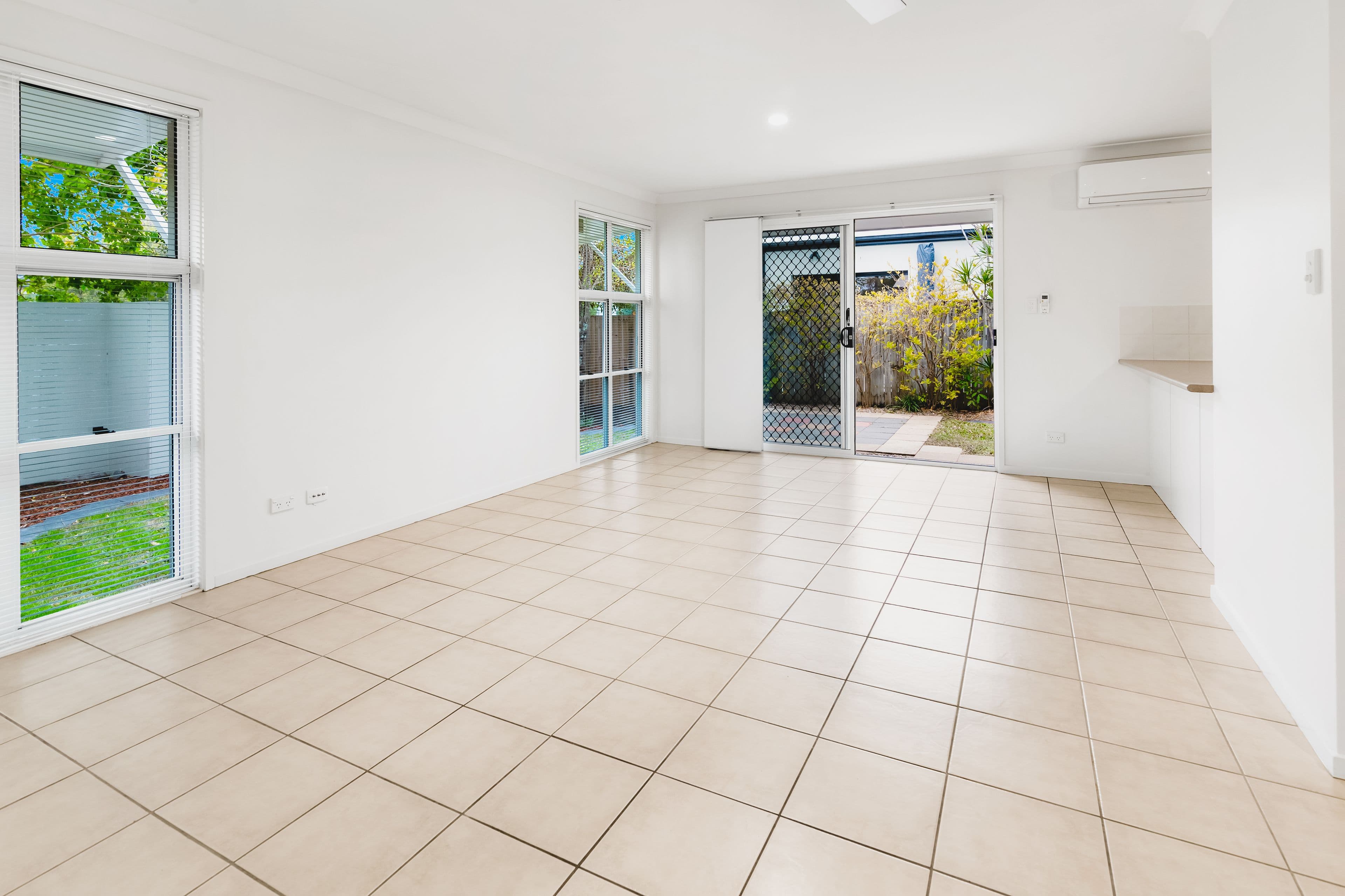 4 Livingstone Street, Upper Coomera QLD 4209, Upper Coomera - Thumbnail 5