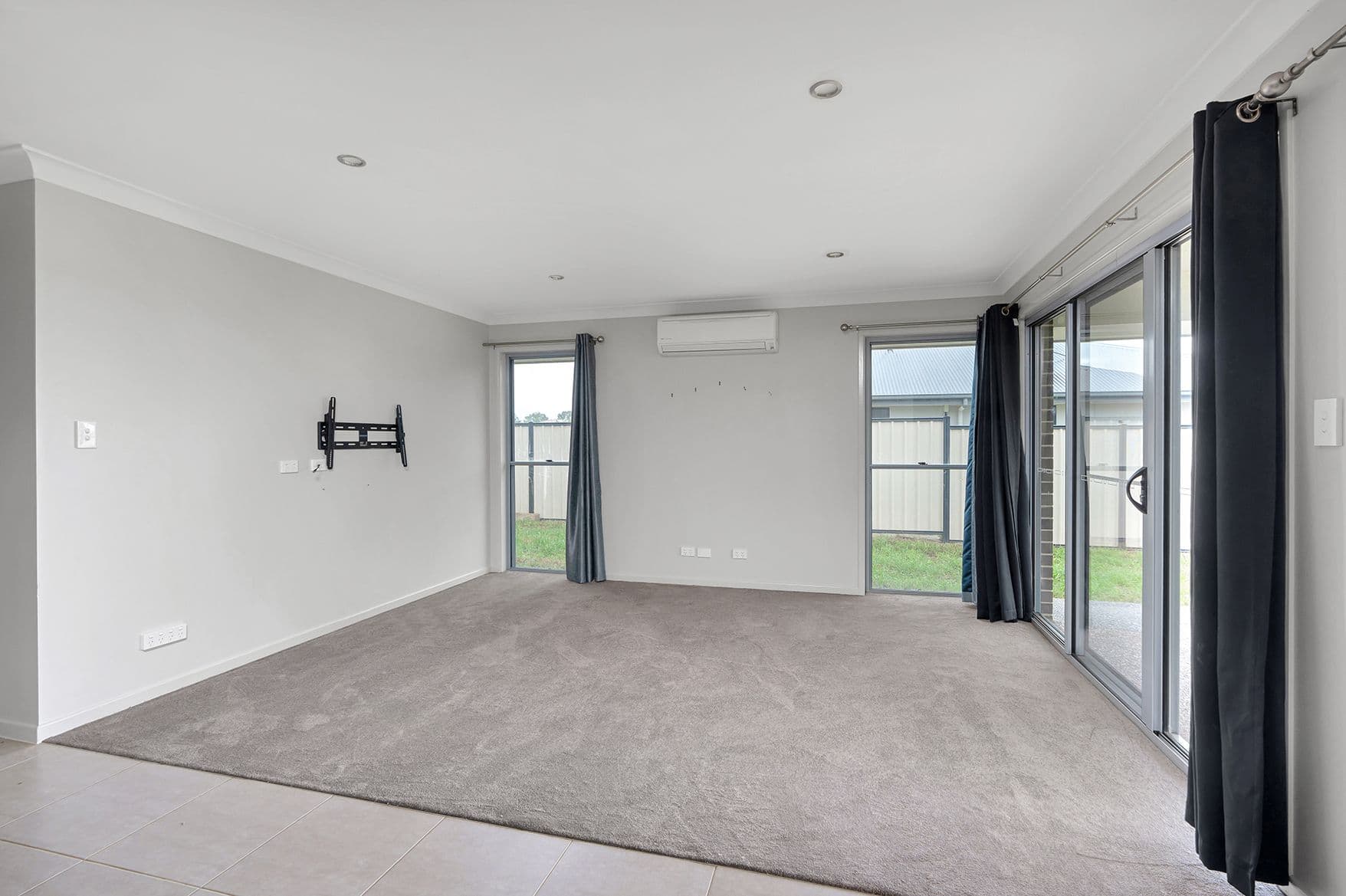79 Mayfair Drive, Emerald QLD 4720, Emerald - Thumbnail 4