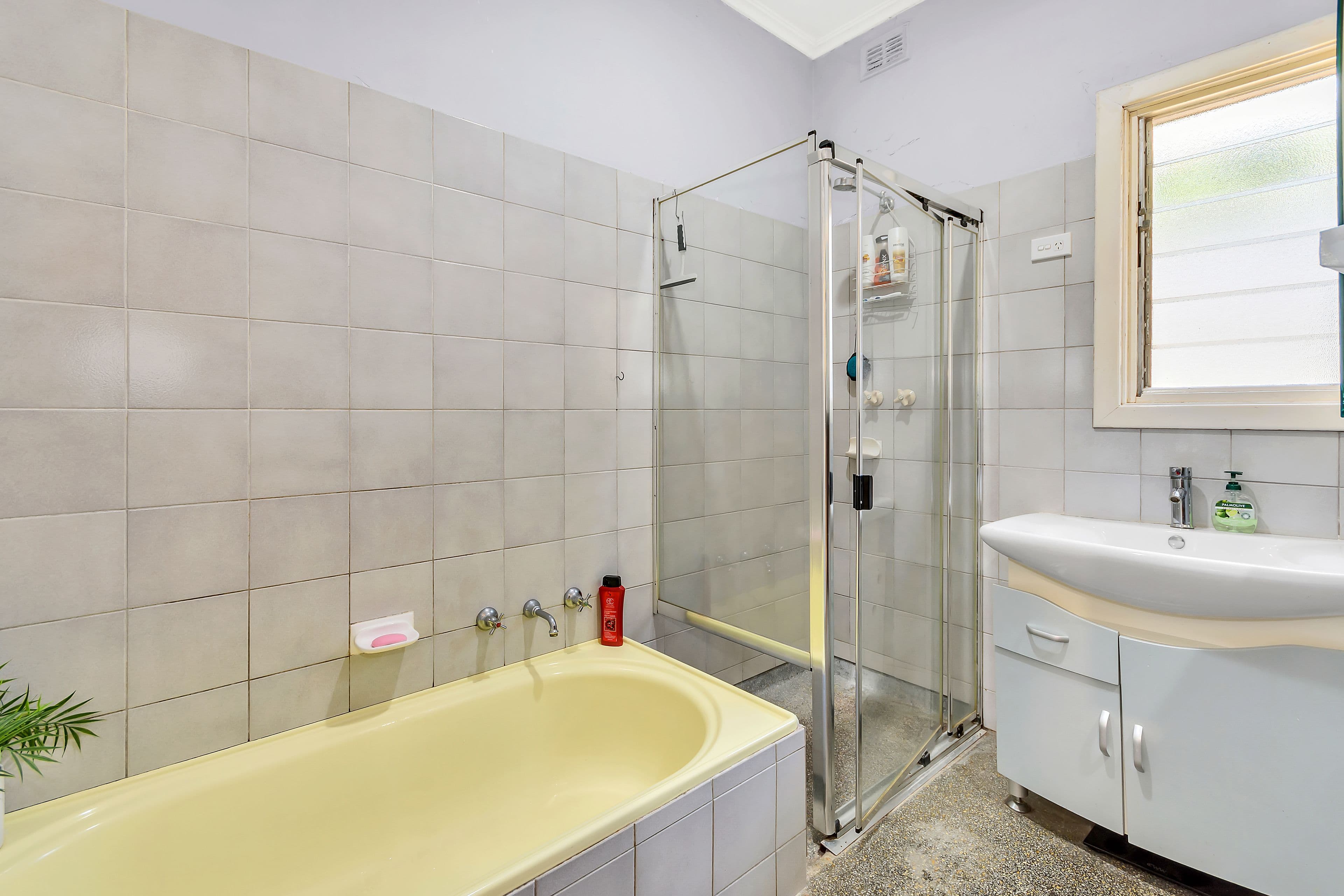 38 Hilltop Avenue, Felixstow SA 5070, Felixstow - Thumbnail 8