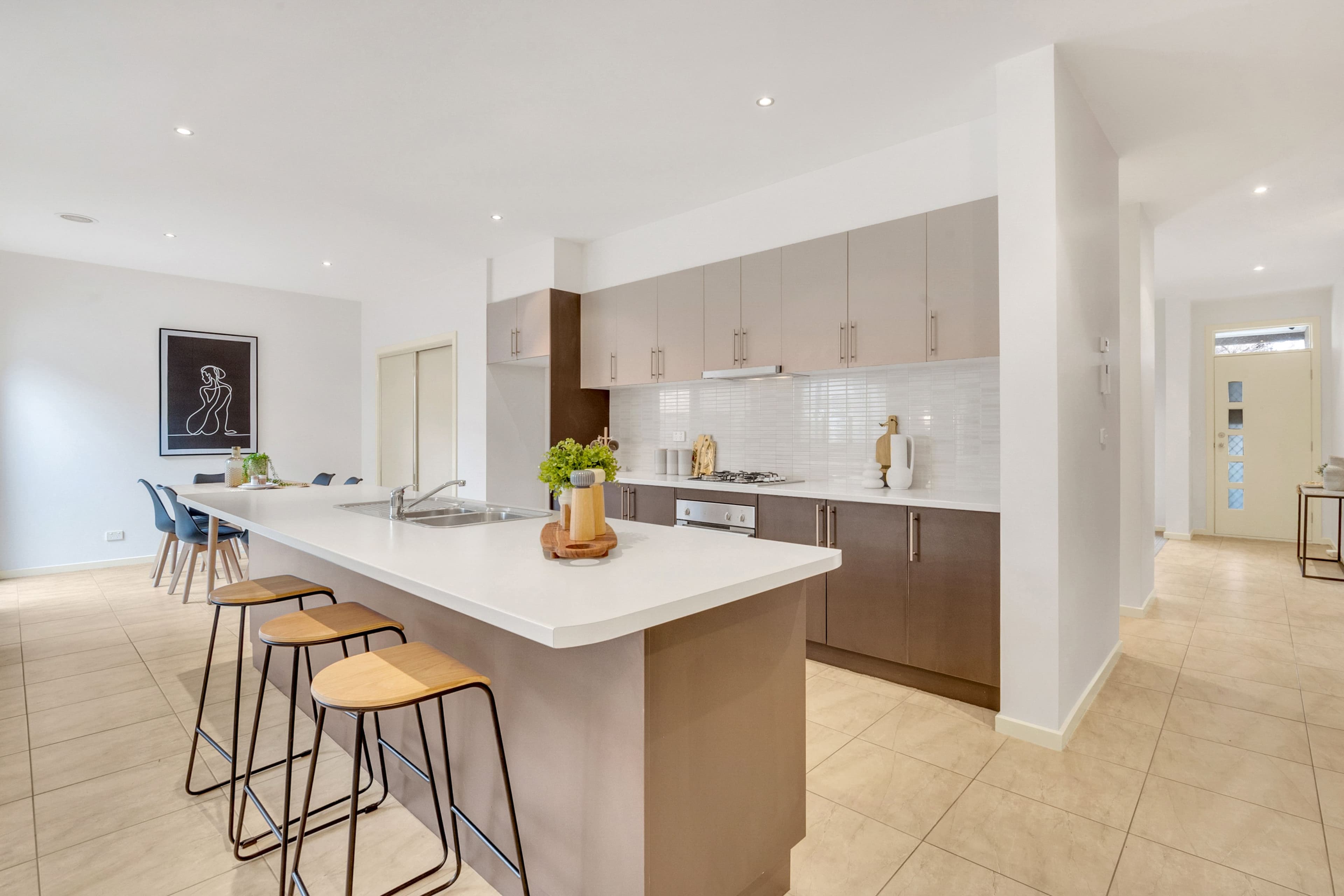 10 Stafford Link, Craigieburn VIC 3064, Craigieburn - Thumbnail 5
