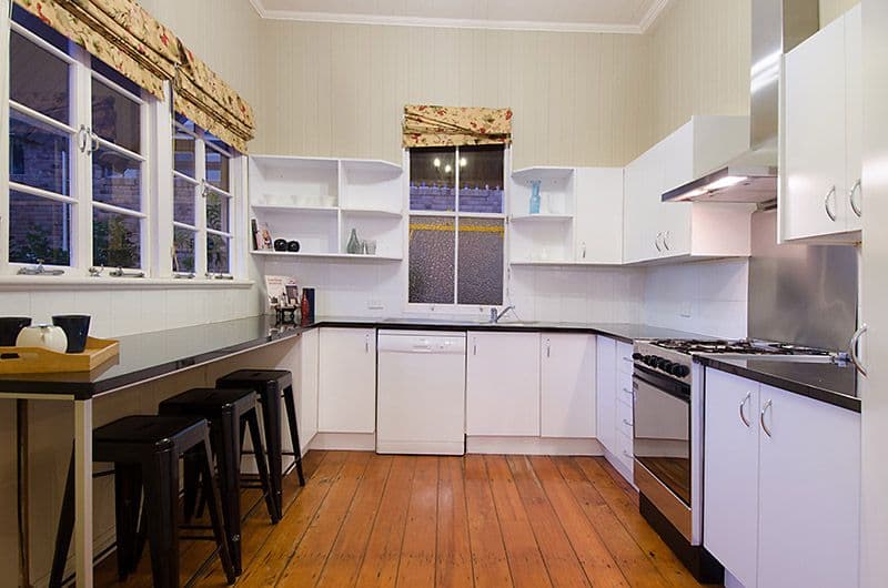 12 Lincoln Street, WILSTON QLD 4051, Wilston - Thumbnail 5