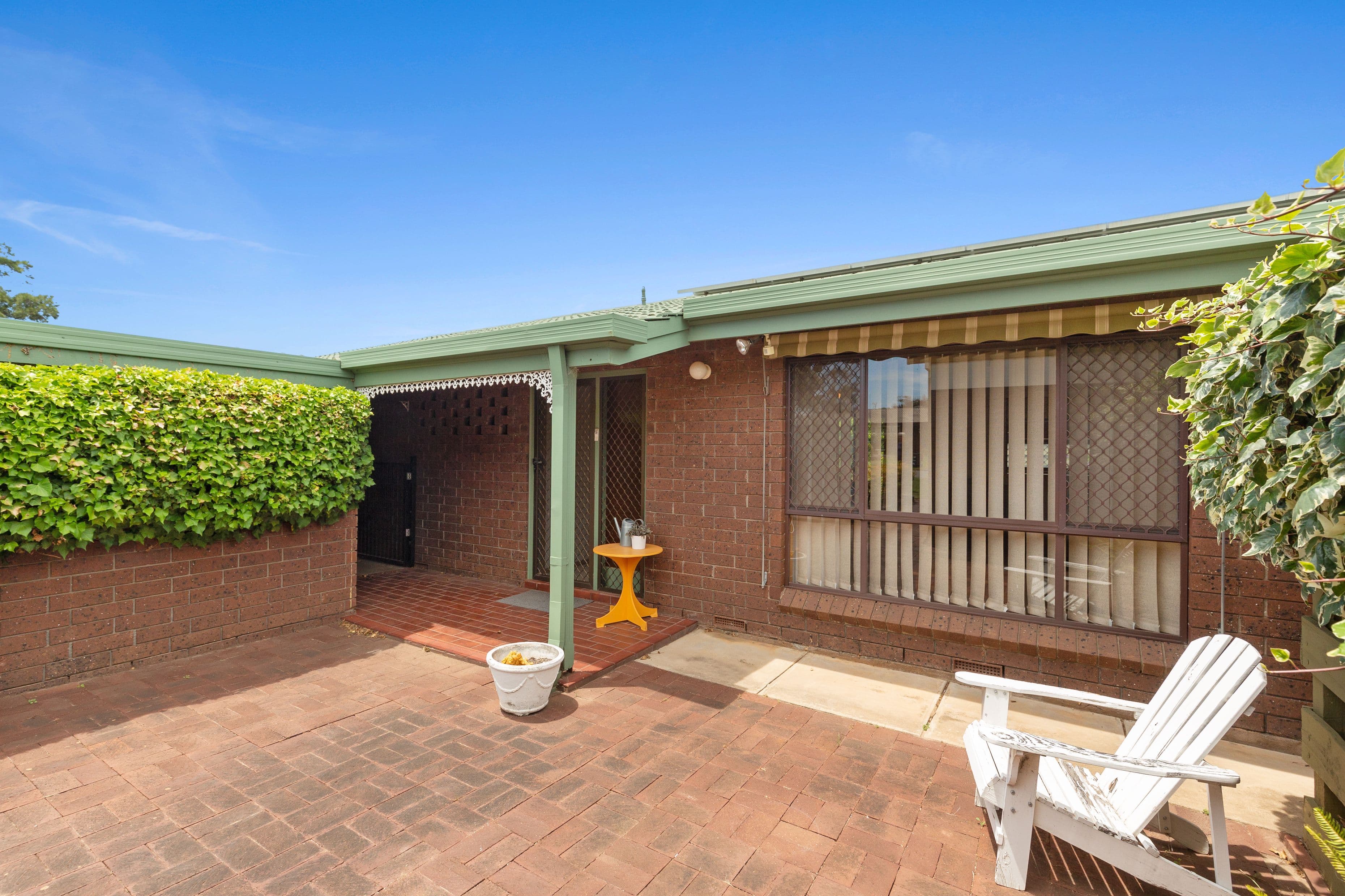 32 Jessamine Avenue, Reynella SA 5161, Reynella - Thumbnail 2